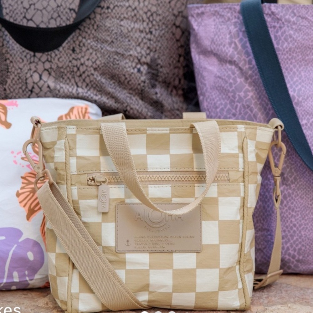 Aloha Collection Crossbody Checkmate